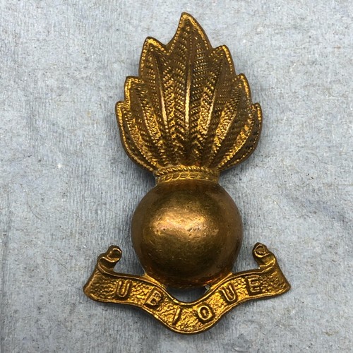 Original british army collar - army,