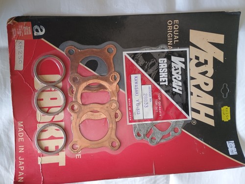 Kawasaki kh250 top end - kawasaki,