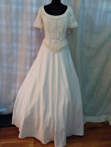 Wedding dress size - 14, ivory