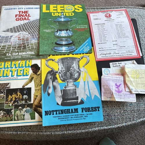 Leeds united programmes and - leeds,