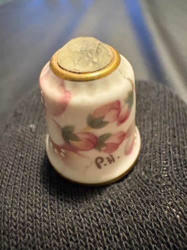 Sutherland england thimble - sutherland,