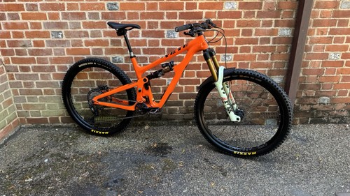 2019 yeti sb150 turq - carbon, l