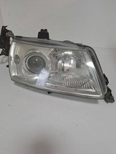 Saab 9-5 2005 Right headlight