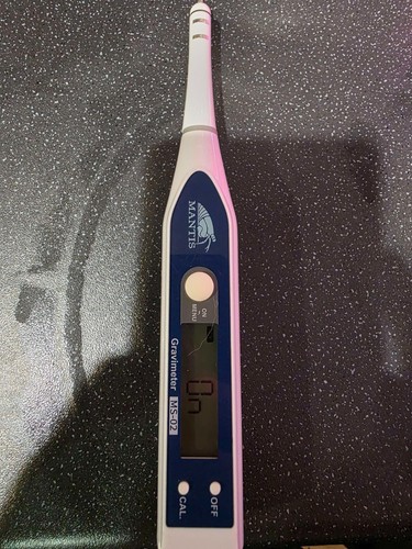 Mantis digital refractometer