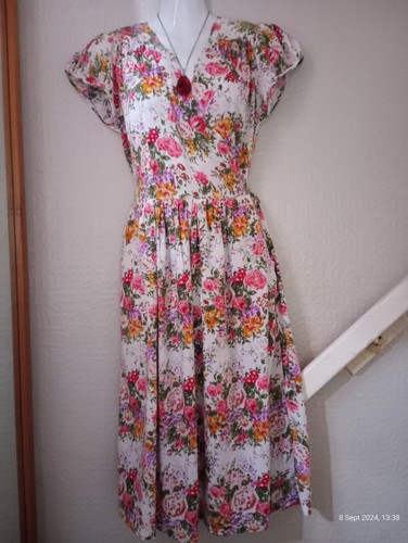 Vintage laura ashly style - vintage,