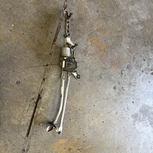 Mercedes classs w212 wiper - mercedes,