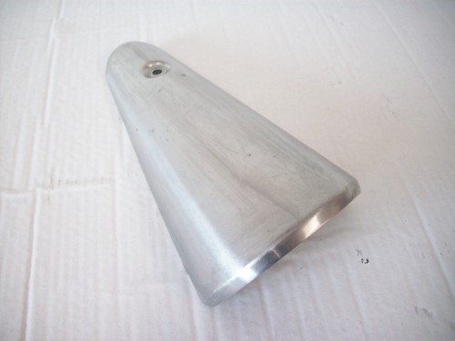 Exhaust cover left protector - cover,