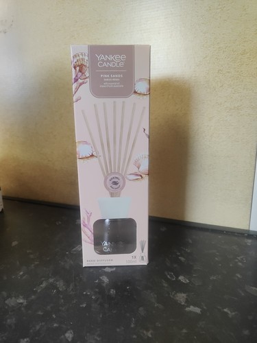 Yankee candle reed diffuser - candle,