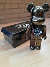 Medicom Bearbrick Kubrick 400% Nitraid, Nitraiders with Box (Japanese art toy) 