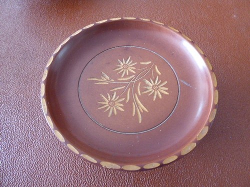 Vintage handcraved reuge - vintage,
