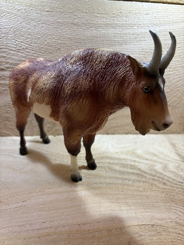 Breyer gruff mountain - mountain, goat