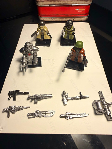 Customer fallout minifigure - customer,