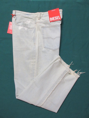 Diesel men 2001 macro - diesel,