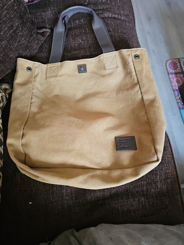 Universal millican cavas - x,