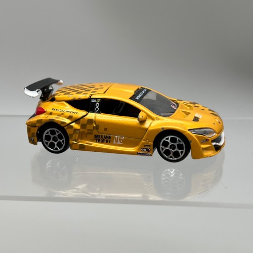 Hot wheels renault megane - hot,