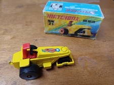Matchbox 1-75  21 road roller