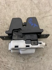 RENAULT MEGANE MK2 TAILGATE BOOT LOCK 8200076240E C564
