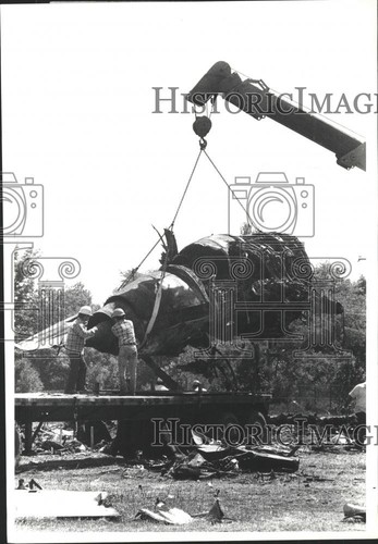 Large 1979 press - large,