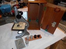 R & J BECK LTD MICROSCOPE WITH CASE #44090 model 10. X6 AND X10 lens. lock & key
