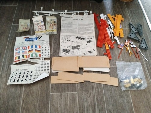 Scalextric accessories flags - accessories,