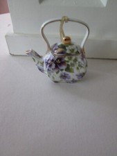 3.75"  Purple Pansy Floral