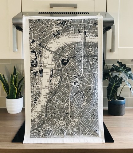 Vintage london map - london,