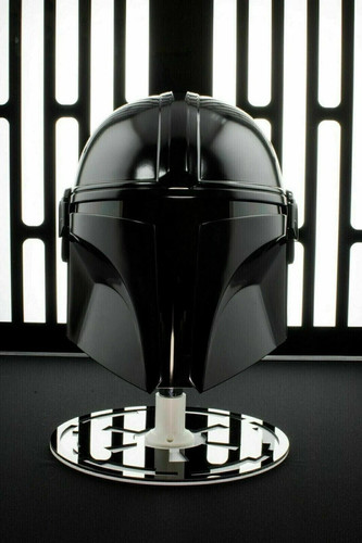 Medieval star wars - wars, mandalorian