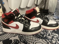 Jordan 1 Mid Retro OG