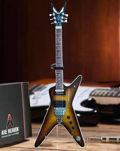 Dimebag darrell dean - darrell,