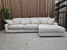 Designer Label Manhattan Large RHF Chaise Sofa In Zelda Oyster RRP:£2899
