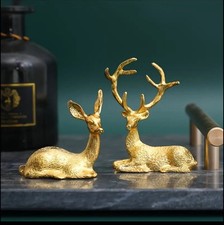 2Pcs Reindeer Figurines Elk Sculptures Christmas Decor Modern Tabletop Ornaments