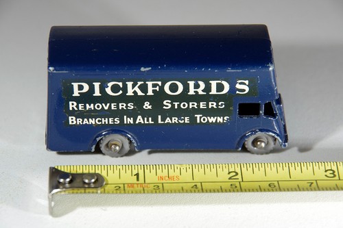 Matchbox lesney pickfords van - lesney,