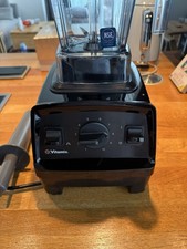 Vitamix VM0201 Blender