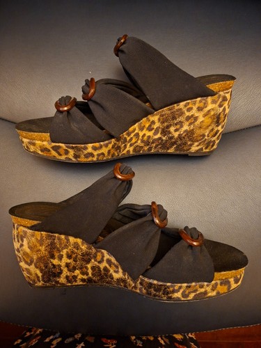 Donald pliner wedge - donald,