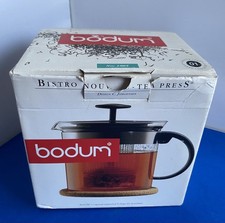 BODUM Bistro Nouveau Tea Press – 1 L Glass Teapot with Plastic Infuser, Black