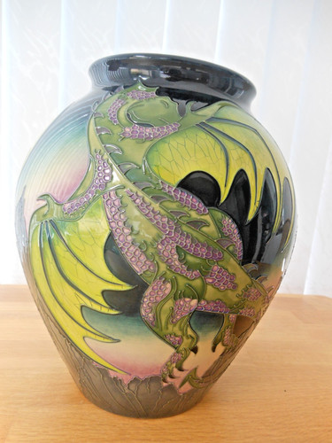 Moorcroft large ovoid - moorcroft,