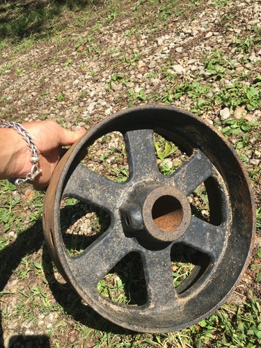 Cast iron tractor belt - iron, pulley
