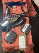 Suzuki GSXR 750 SRAD   parts, carbs,  cdi, mirrors,  chain guard , new fuel pump