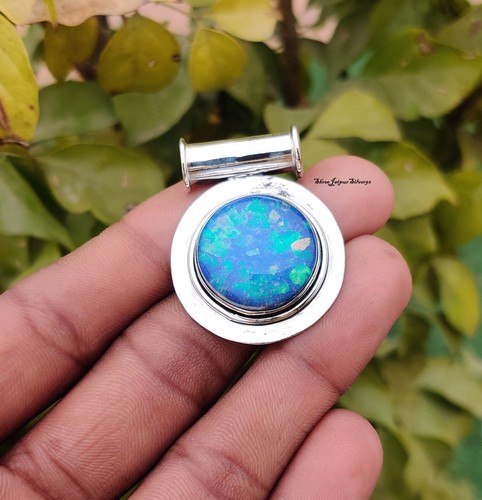 Australian opal gemstone - opal,