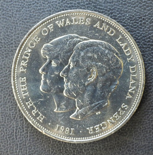 1981 coin one crown wedding - one,