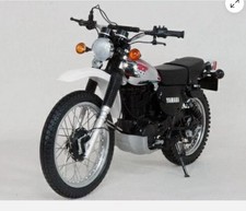 Minichamps 1:12 - 122163304