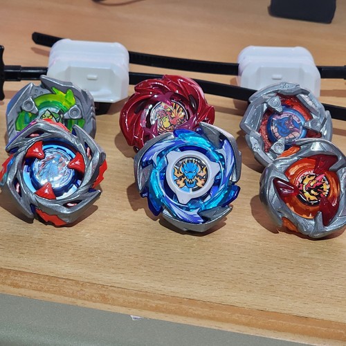 Random beyblade bundle - random,