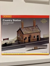 HORNBY OO GAUGE R8000 COUNTRY