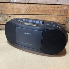 Excellent SONY CFD-S50 Portable CD/Cassette/Radio Player/Stereo. MEGA BASS.