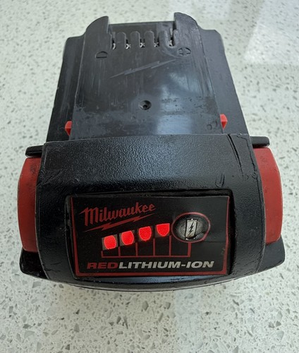 Genuine milwaukee m18 4ah - milwaukee,