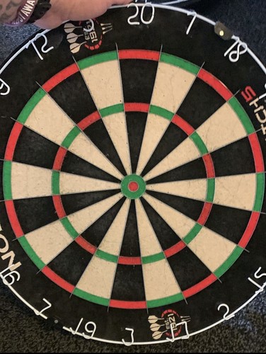 Dart board - dart,