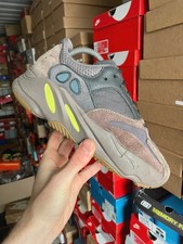 Adidas Yeezy Boost 700 V1