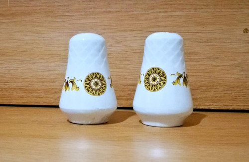 Wedgewood salt and - , pepper