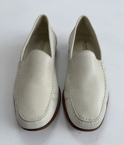 Russel and bromley tablley - russel,