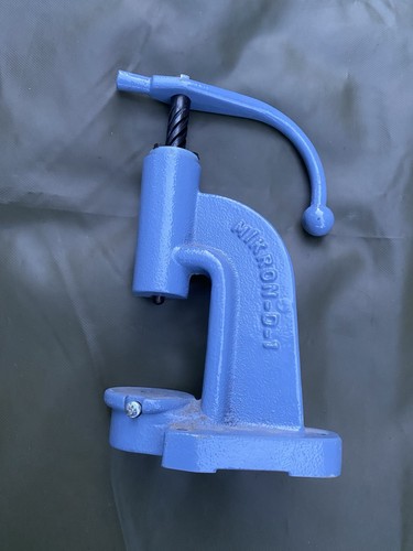 Mikron upholsterers button - mikron,